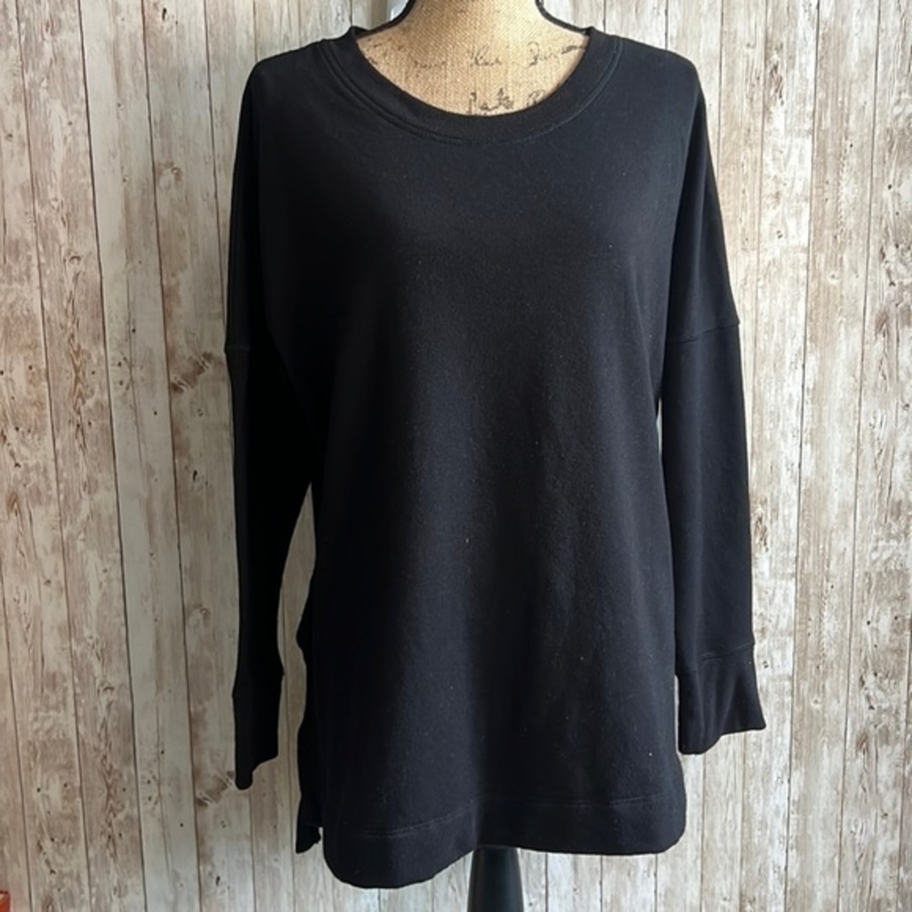 🐺Xersion Black long Sleeved Oversized Sweater
